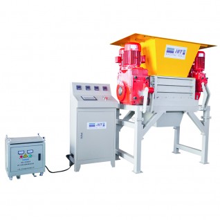 Four shaft shredder machine with electric power motor 