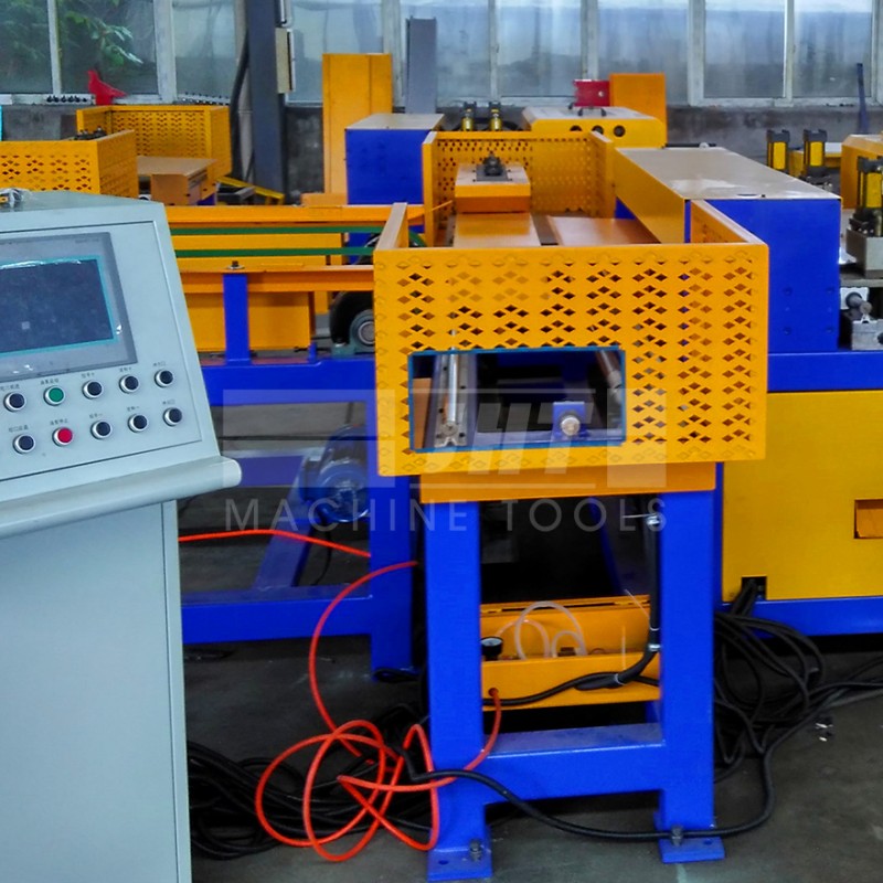 U Shape Auto Duct Line 5 PLC Mitsubishi System CNC Autofold Automated ...
