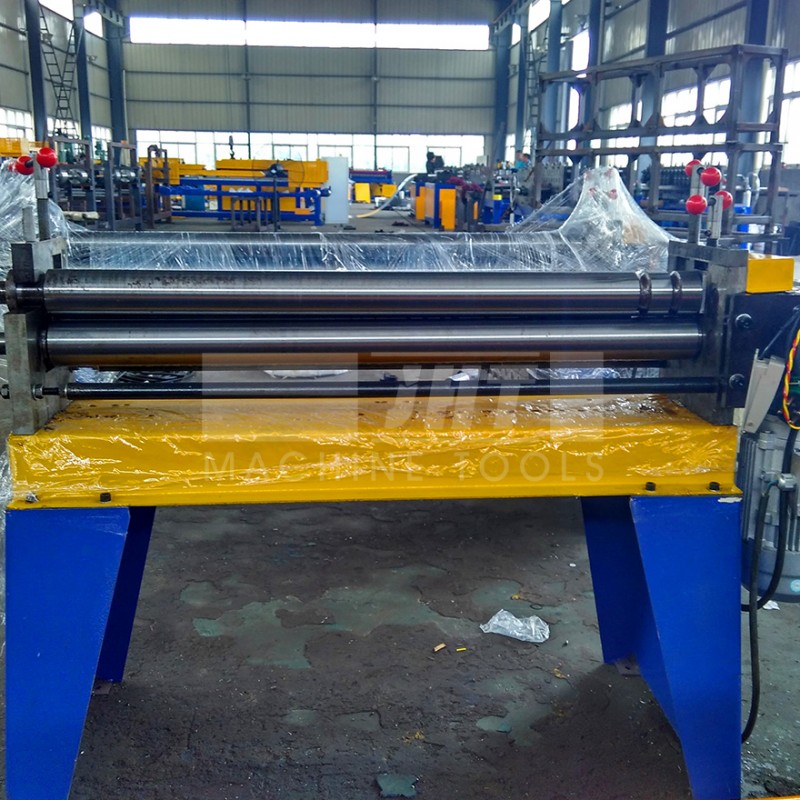 Electric 3 Roller Plate Slip 1.5x1300 Metal Sheet Electric Slip Rolling Machine for Metal Sheet